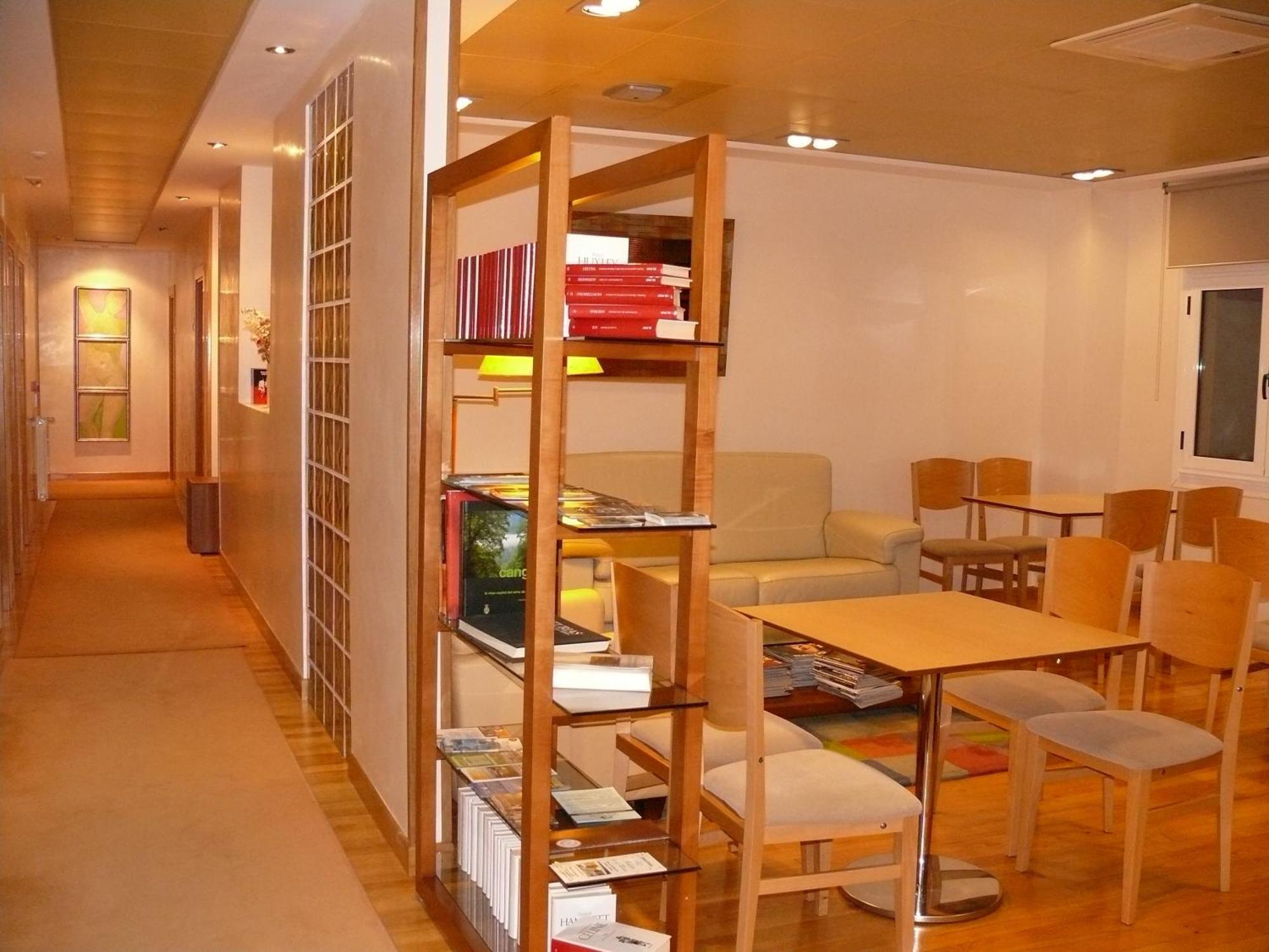 Onís Hotel Nochendi מראה חיצוני תמונה