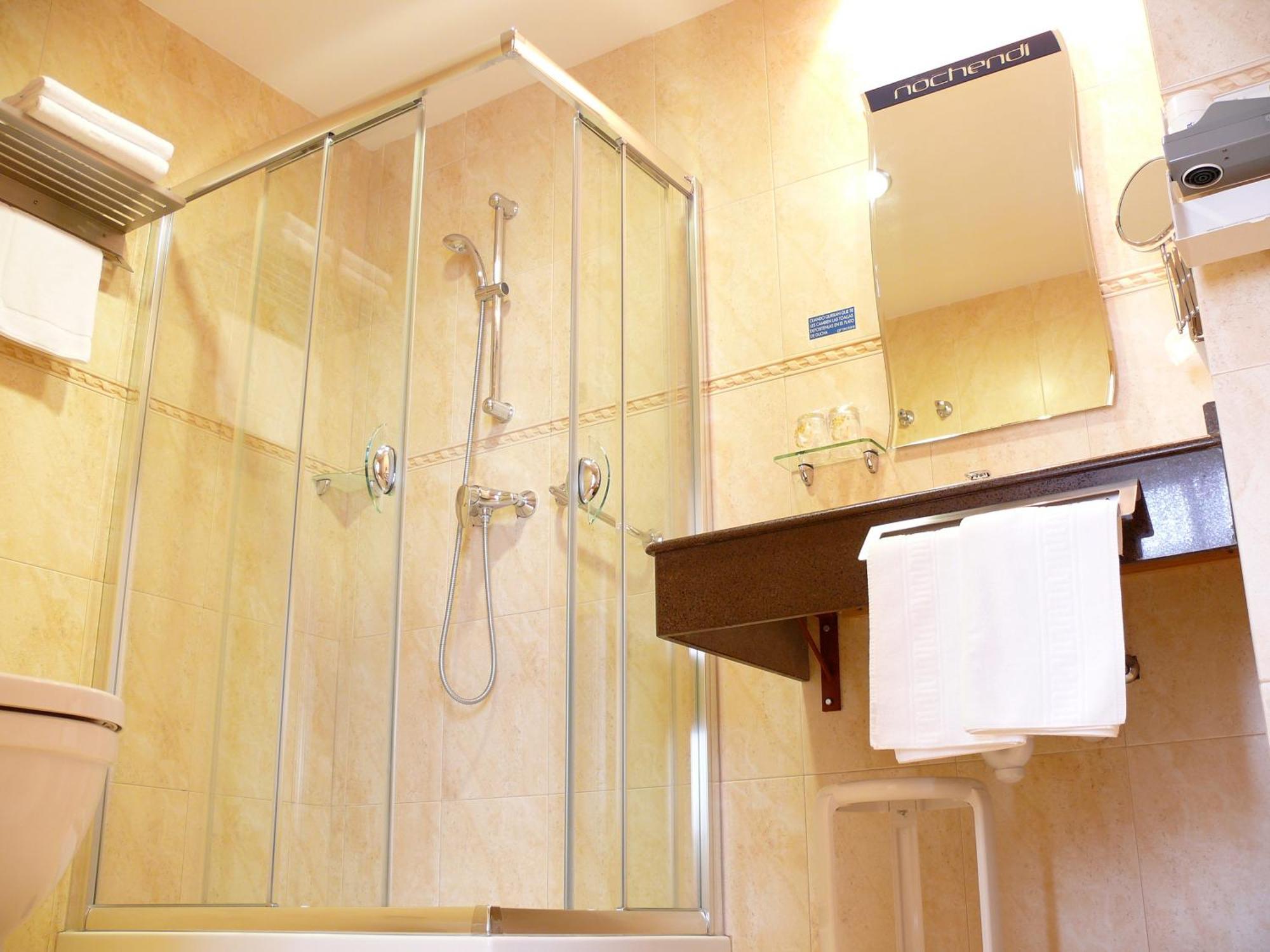 Onís Hotel Nochendi מראה חיצוני תמונה