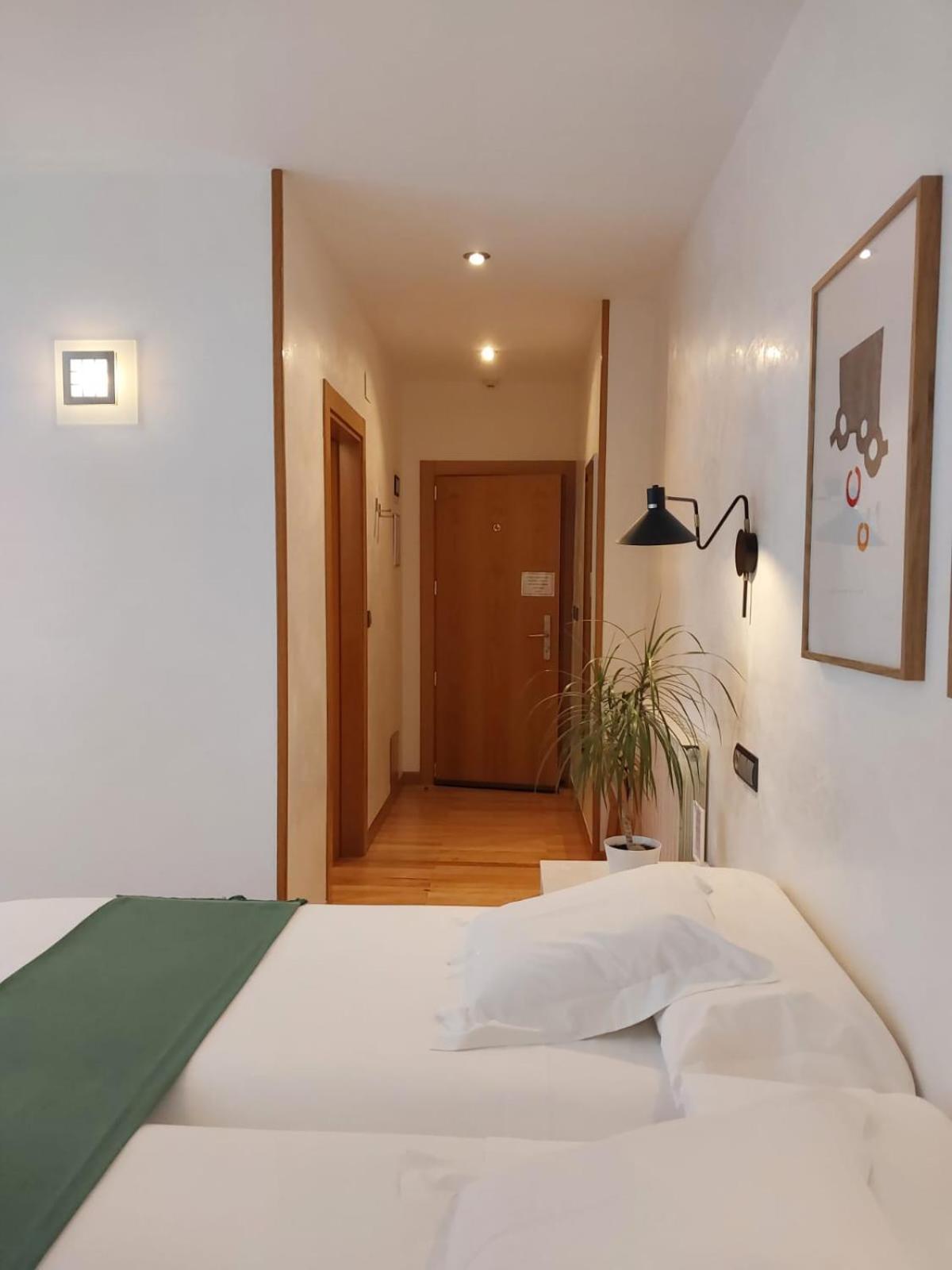 Onís Hotel Nochendi מראה חיצוני תמונה